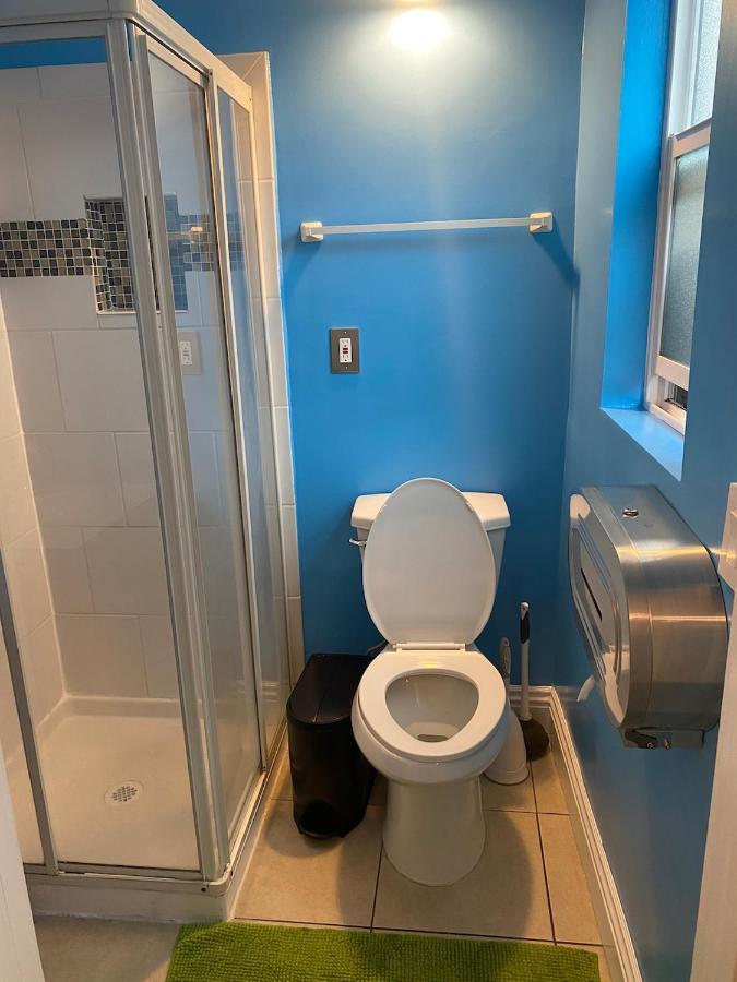 Small Private La Bedroom W Wifi - Private Fridge - Ac Near Usc - Exposition Park - Usc Memorial Coliseum - Banc Of California Bmo Stadium - Downtown Los Angeles Dtla - University Of Southern California Usc!!! Dış mekan fotoğraf