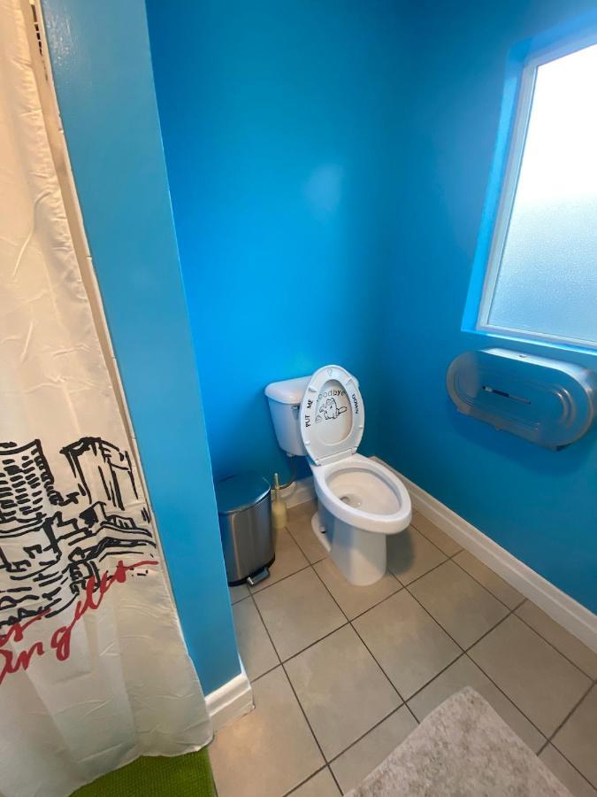 Small Private La Bedroom W Wifi - Private Fridge - Ac Near Usc - Exposition Park - Usc Memorial Coliseum - Banc Of California Bmo Stadium - Downtown Los Angeles Dtla - University Of Southern California Usc!!! Dış mekan fotoğraf