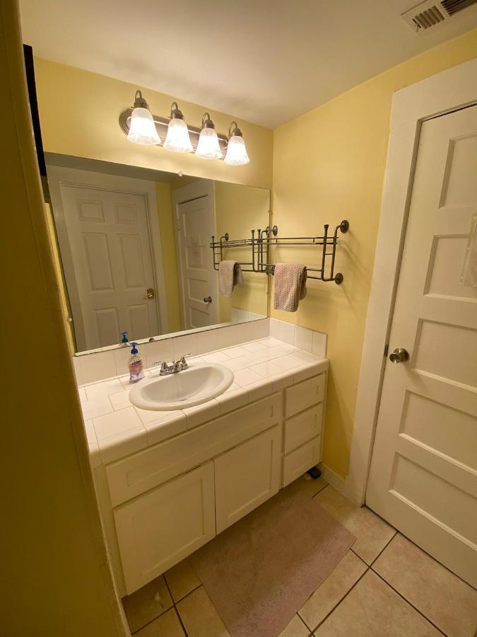 Small Private La Bedroom W Wifi - Private Fridge - Ac Near Usc - Exposition Park - Usc Memorial Coliseum - Banc Of California Bmo Stadium - Downtown Los Angeles Dtla - University Of Southern California Usc!!! Dış mekan fotoğraf