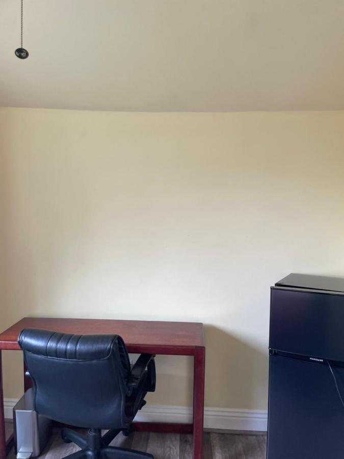 Small Private La Bedroom W Wifi - Private Fridge - Ac Near Usc - Exposition Park - Usc Memorial Coliseum - Banc Of California Bmo Stadium - Downtown Los Angeles Dtla - University Of Southern California Usc!!! Dış mekan fotoğraf