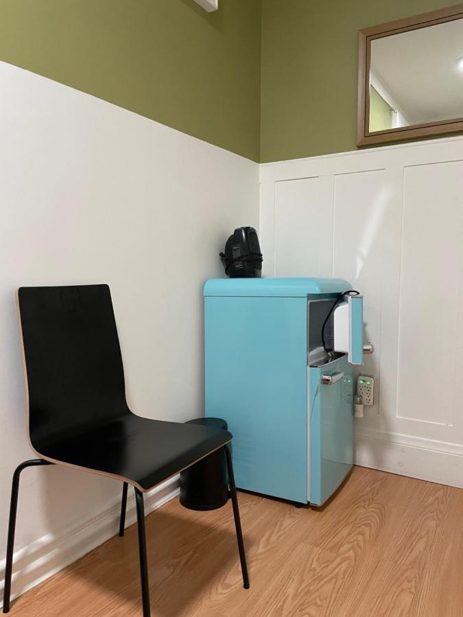 Small Private La Bedroom W Wifi - Private Fridge - Ac Near Usc - Exposition Park - Usc Memorial Coliseum - Banc Of California Bmo Stadium - Downtown Los Angeles Dtla - University Of Southern California Usc!!! Dış mekan fotoğraf